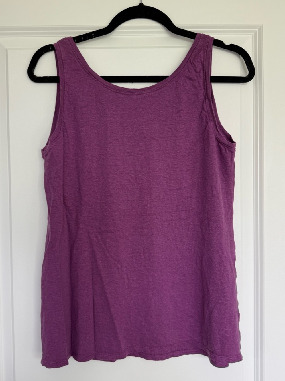Eileen Fisher Organic 100% Linen Jersey Tank Top in Purple size Small - Picture 3 of 5